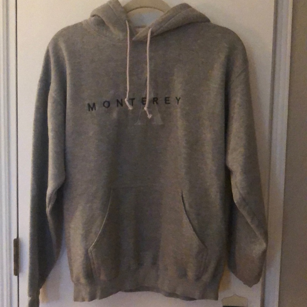 sweatshirt